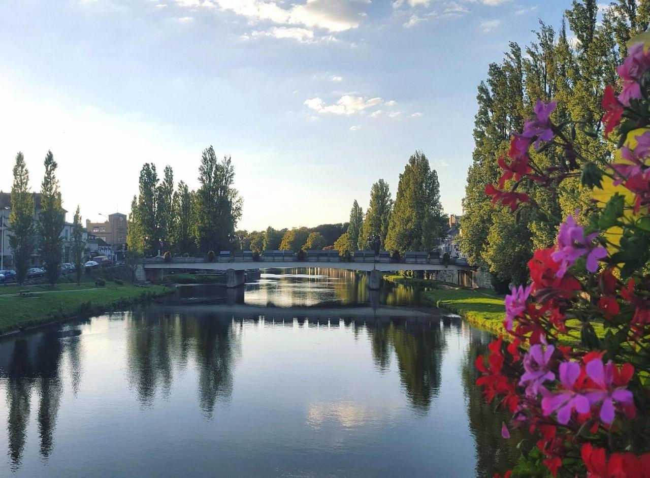 Le Panoramique - Centre-Ville Мелён Экстерьер фото